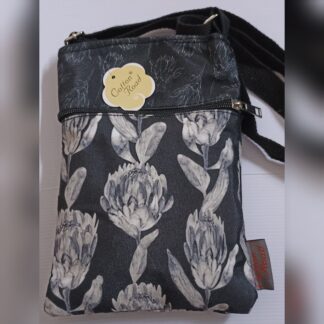 Cotton Road - Small Sling Bag - Protea black
